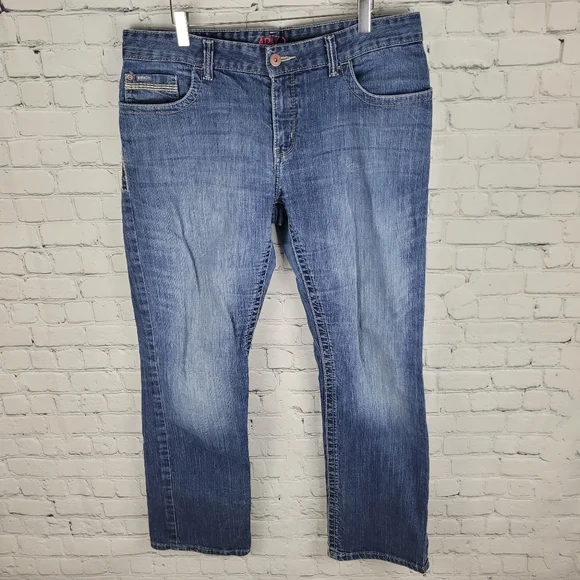 CINCH | ADA relaxed fit stonewash jeans - Picture 5 of 9